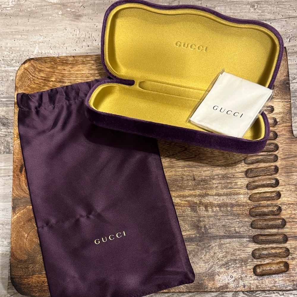 Gucci Glasses Case and sleeve